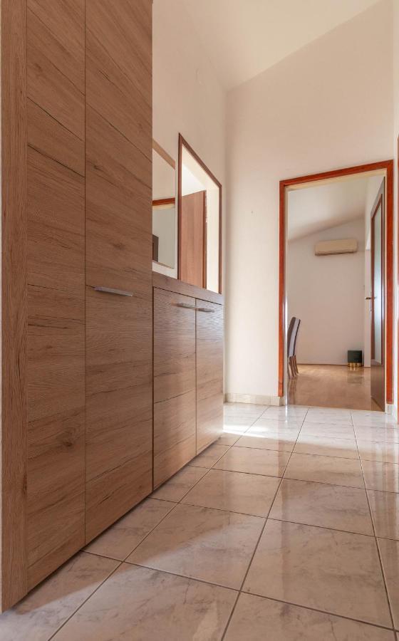 Modern Apartment Sara-Near The Beach ปริฟลากา ภายนอก รูปภาพ