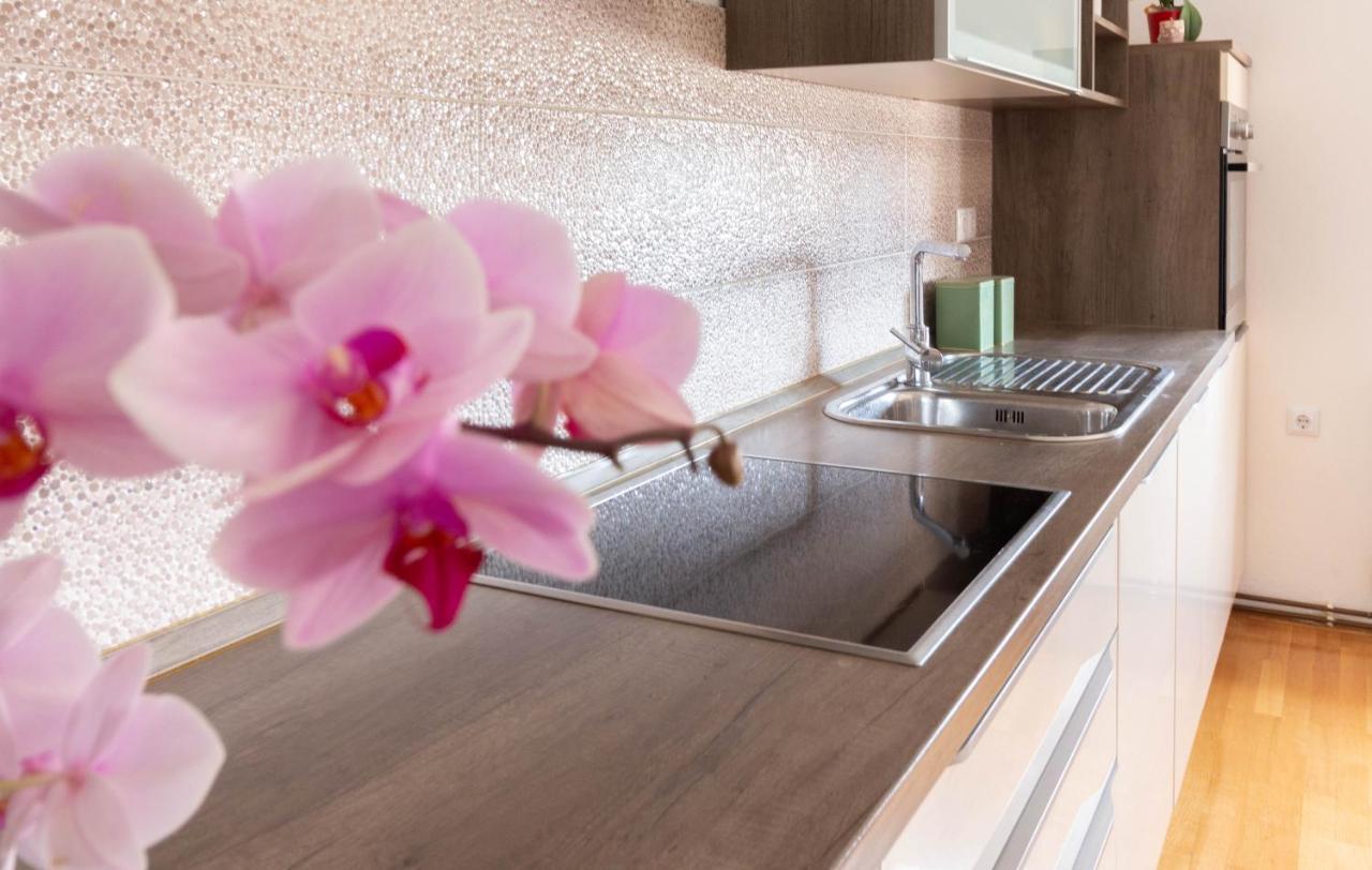 Modern Apartment Sara-Near The Beach ปริฟลากา ภายนอก รูปภาพ
